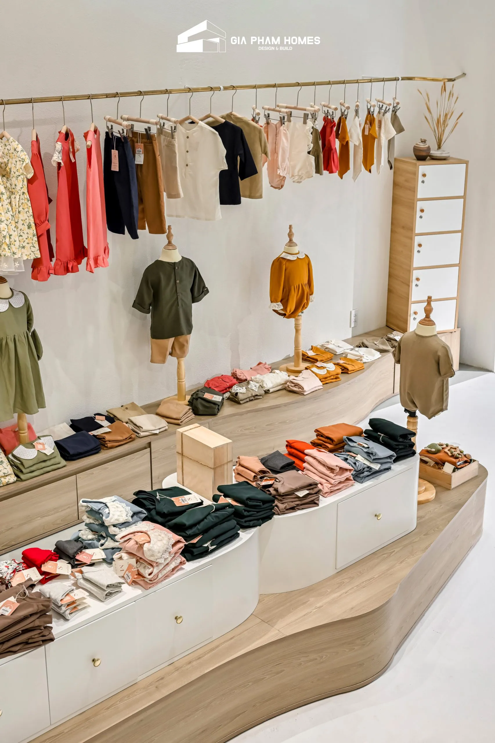 Thiết Kế - Hoàn Thiện Nội Thất K&K Baby Boutique - 26 | THI CÔNG XÂY DỰNG - SẢN XUẤT, LẮP ĐẶT NỘI THẤT: NHÀ Ở, VĂN PHÒNG, KHÁCH SẠN... - GIA PHAM HOMES Design & Construction
