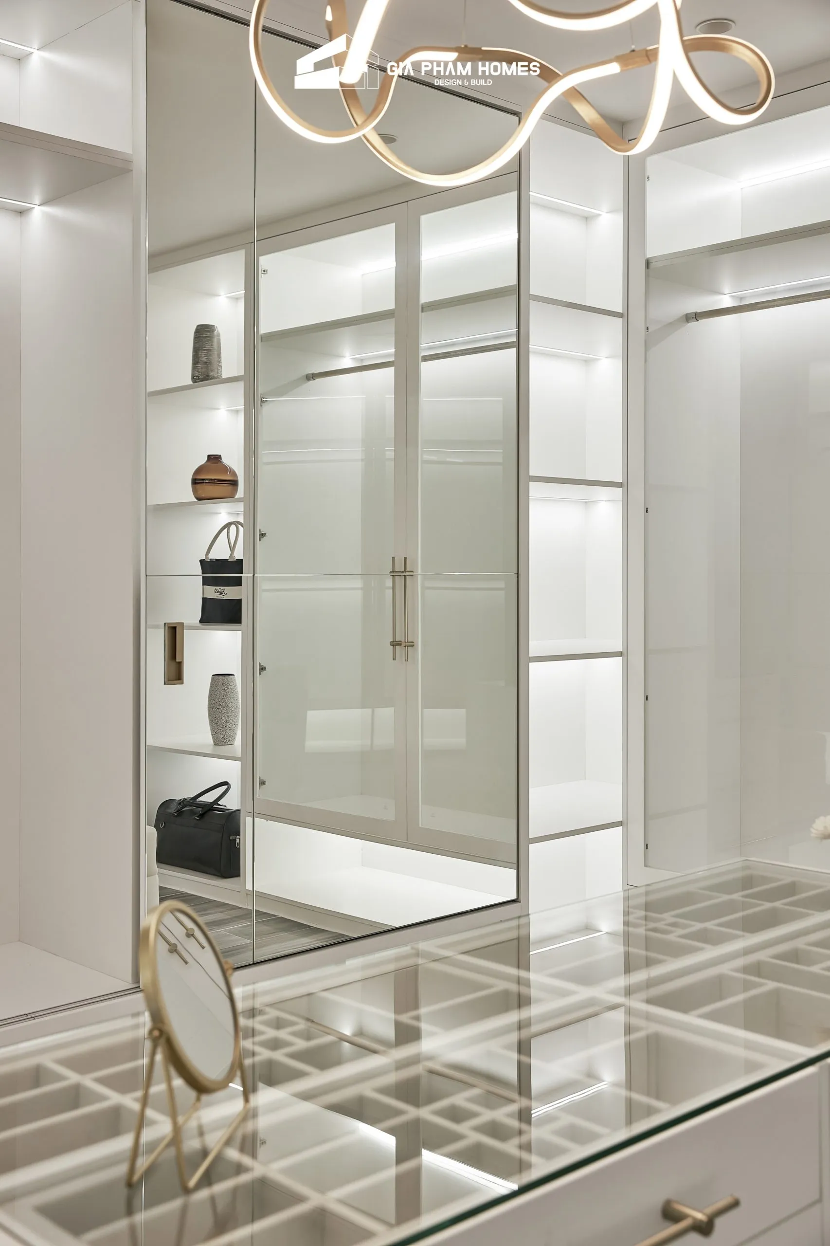 Victoria Villa: Xây dựng & Nội thất biệt thự - 50 | THI CÔNG XÂY DỰNG - SẢN XUẤT, LẮP ĐẶT NỘI THẤT: NHÀ Ở, VĂN PHÒNG, KHÁCH SẠN... - GIA PHAM HOMES Design & Construction