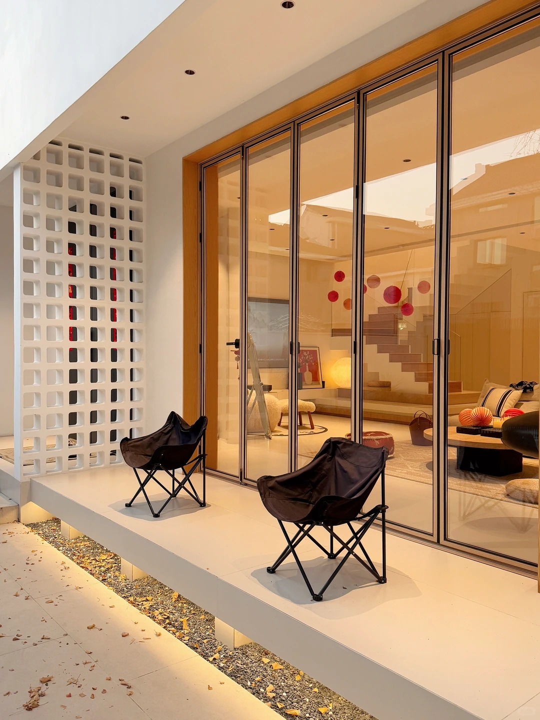 Nhà Phố 2 Tầng 240m² Phong Cách Tối Giản Hiện Đại – Gia Phạm Homes