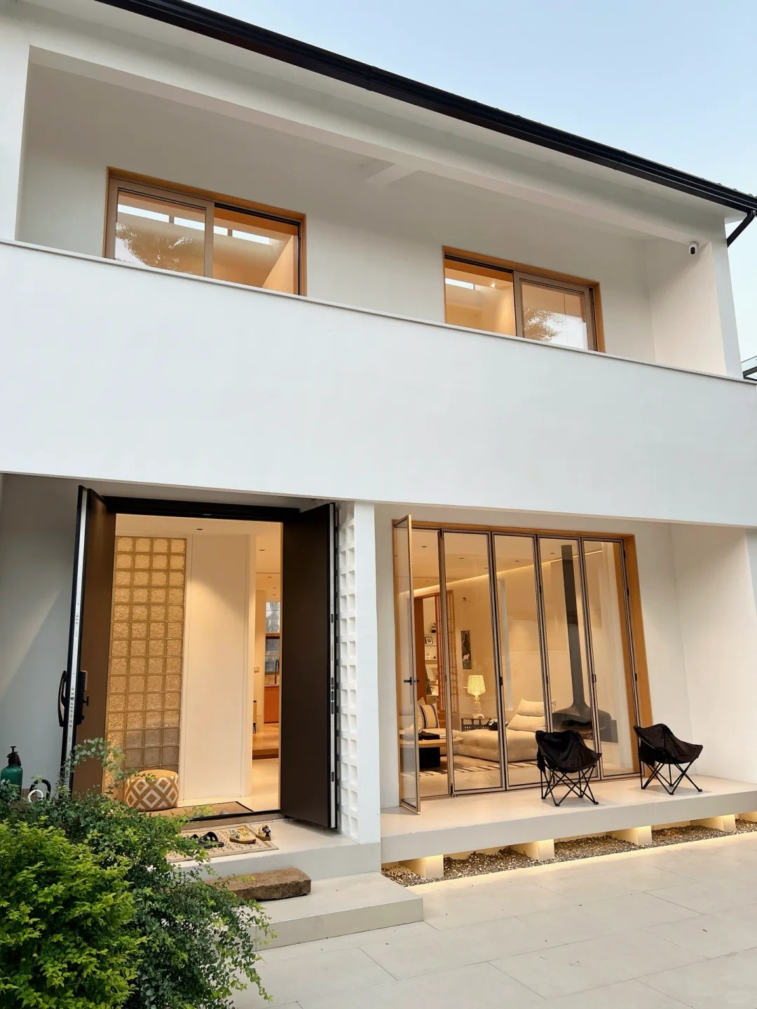 Nhà Phố 2 Tầng 240m² Phong Cách Tối Giản Hiện Đại – Gia Phạm Homes